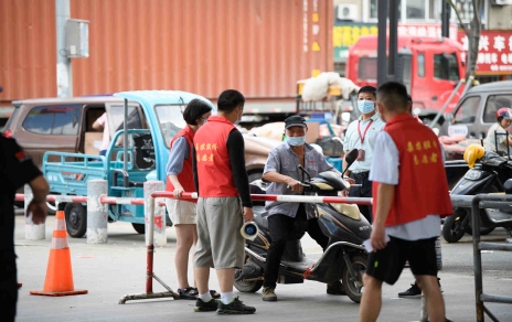 戰(zhàn)“疫”陣地，我們一直堅守
