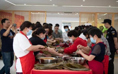 組團(tuán)共建、服務(wù)民生---這里的黨群服務(wù)中心格外有溫度